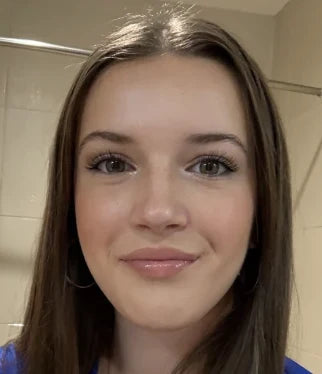files/Book_girl_profile_pic_5_1.webp