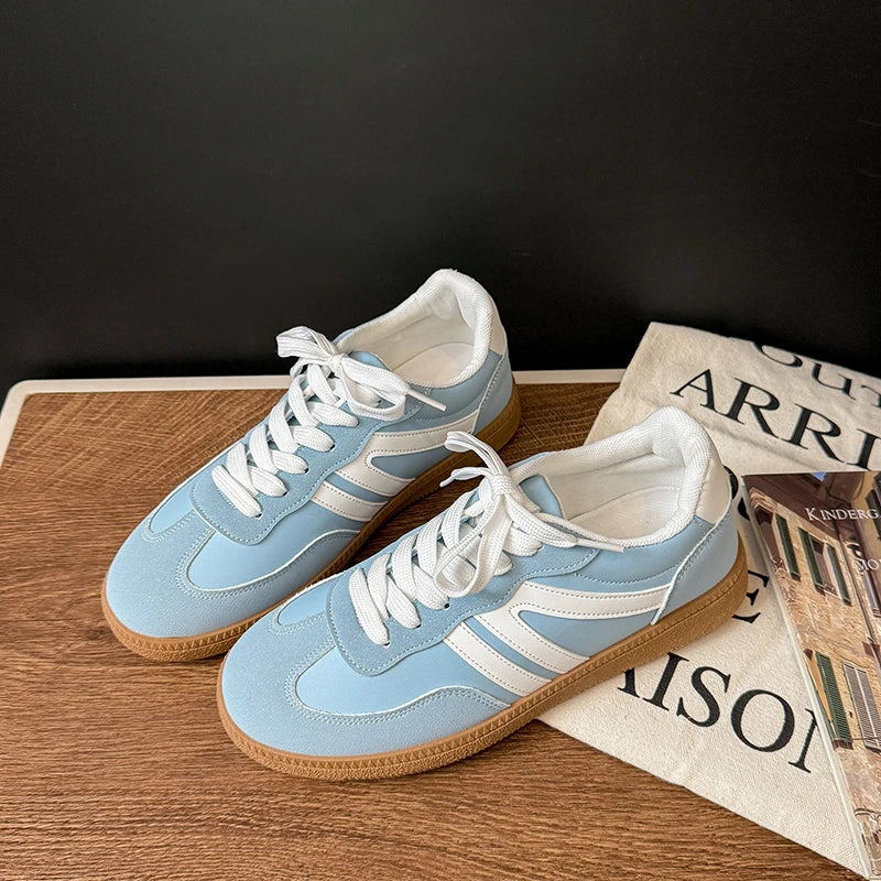 Women's Retro Suede Sneakers – Casual Breathable Shoes