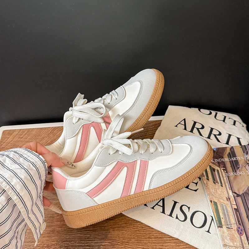 Women's Retro Suede Sneakers – Casual Breathable Shoes