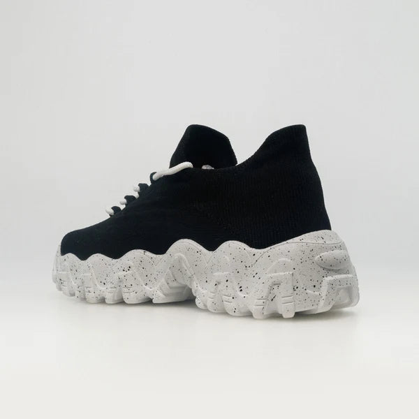 Women’s men Walking Shoes – Soft & Lightweight